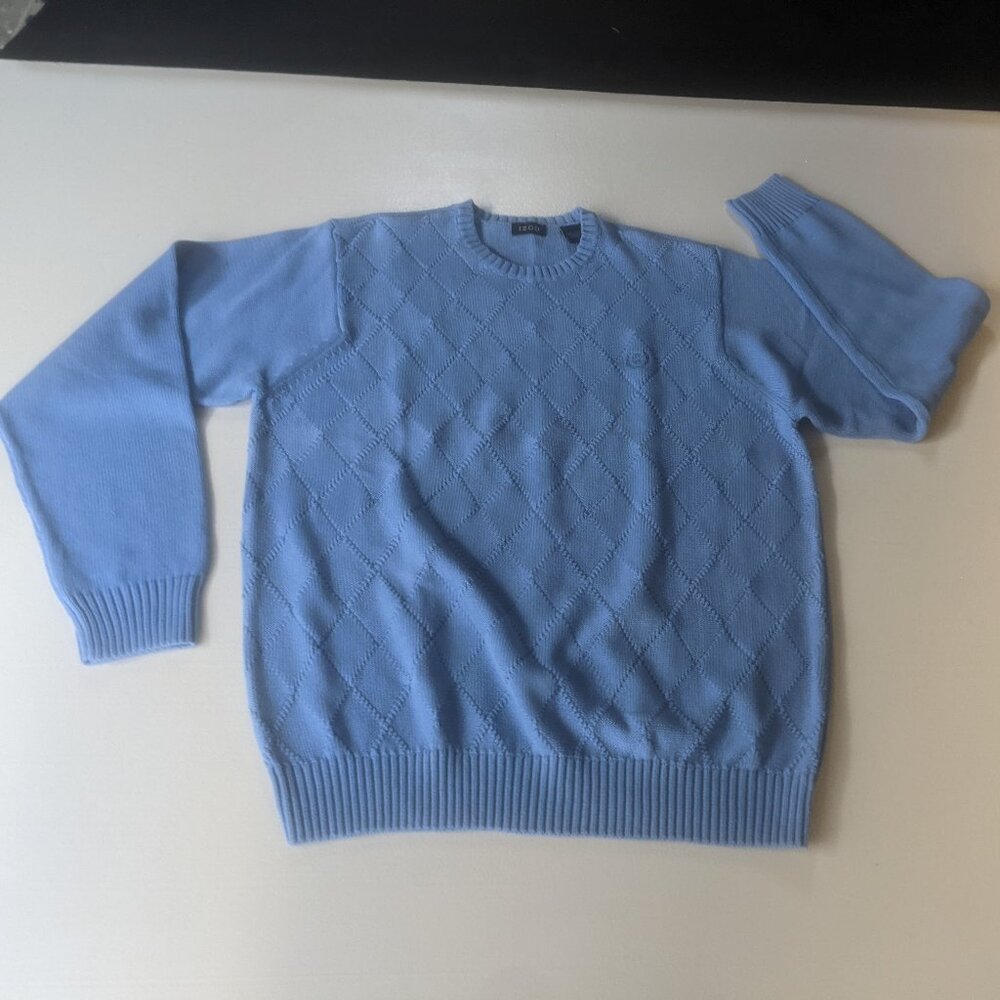Izod Size Large Baby Blue Sweater with Argyle Imprint